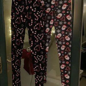 3/$20 Two Pair NOBO Christmas Leggings!